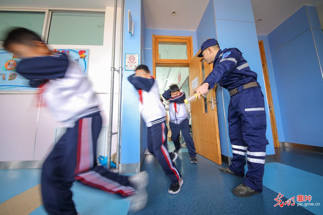 国家安全知识进校园 护航青少年健康成长